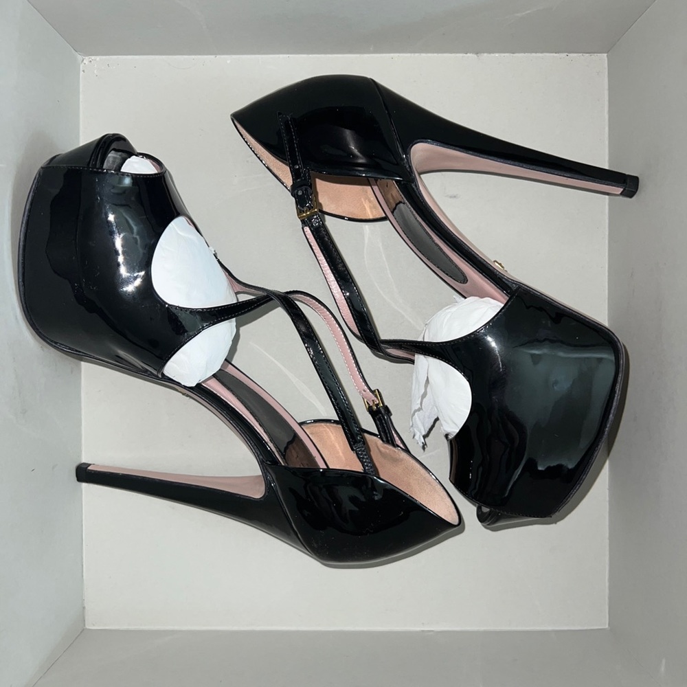 Gucci Black Patent Leather Vernice Crystal/Napa Charlott Nero Size IT 36, US 6. - Picture 15 of 16